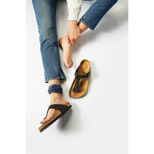 Birkenstock Gizeh Sandals